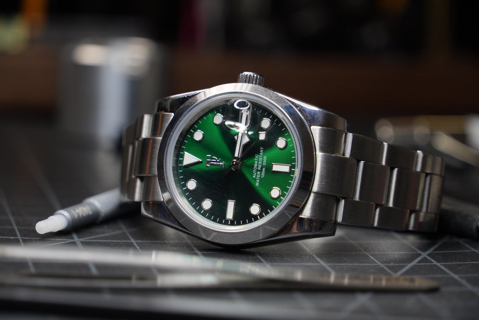 Green / Steel
